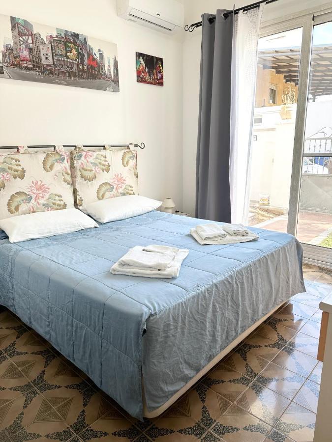 Bed & Breakfast Garden House
